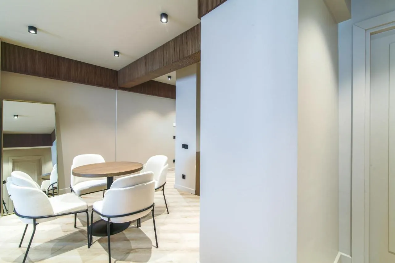 Chic And Convenient Flat In Central Besiktas Διαμέρισμα Κωνσταντινούπολη 0*,